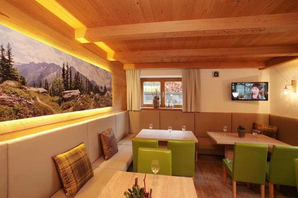 Premium Chalet Andrea Leogang Ruang foto