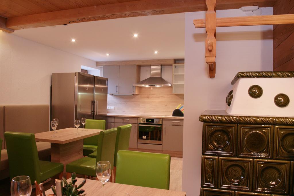 Premium Chalet Andrea Leogang Ruang foto